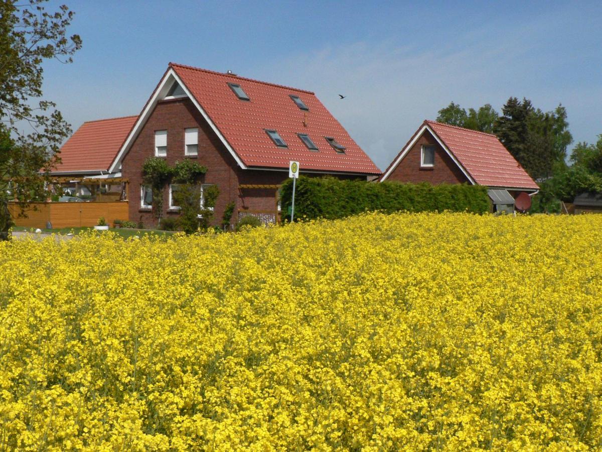 Ein Haus Am Kornfeld Fehmarn Exterior foto